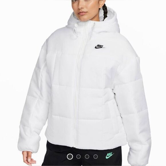NWT Nike Essential Therma-FIT Hooded Women Puffer Jacket White Women Size XL - Picture 1 of 10